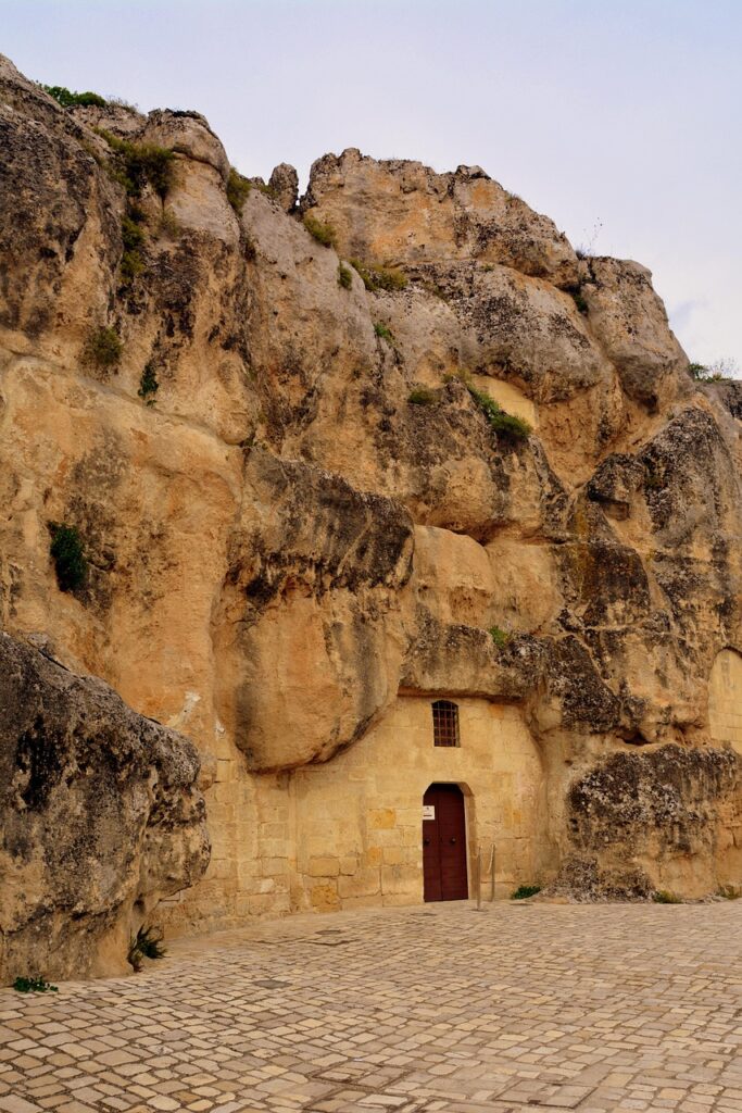 古いサッシの断熱改修方法にはどんな選択肢がある？