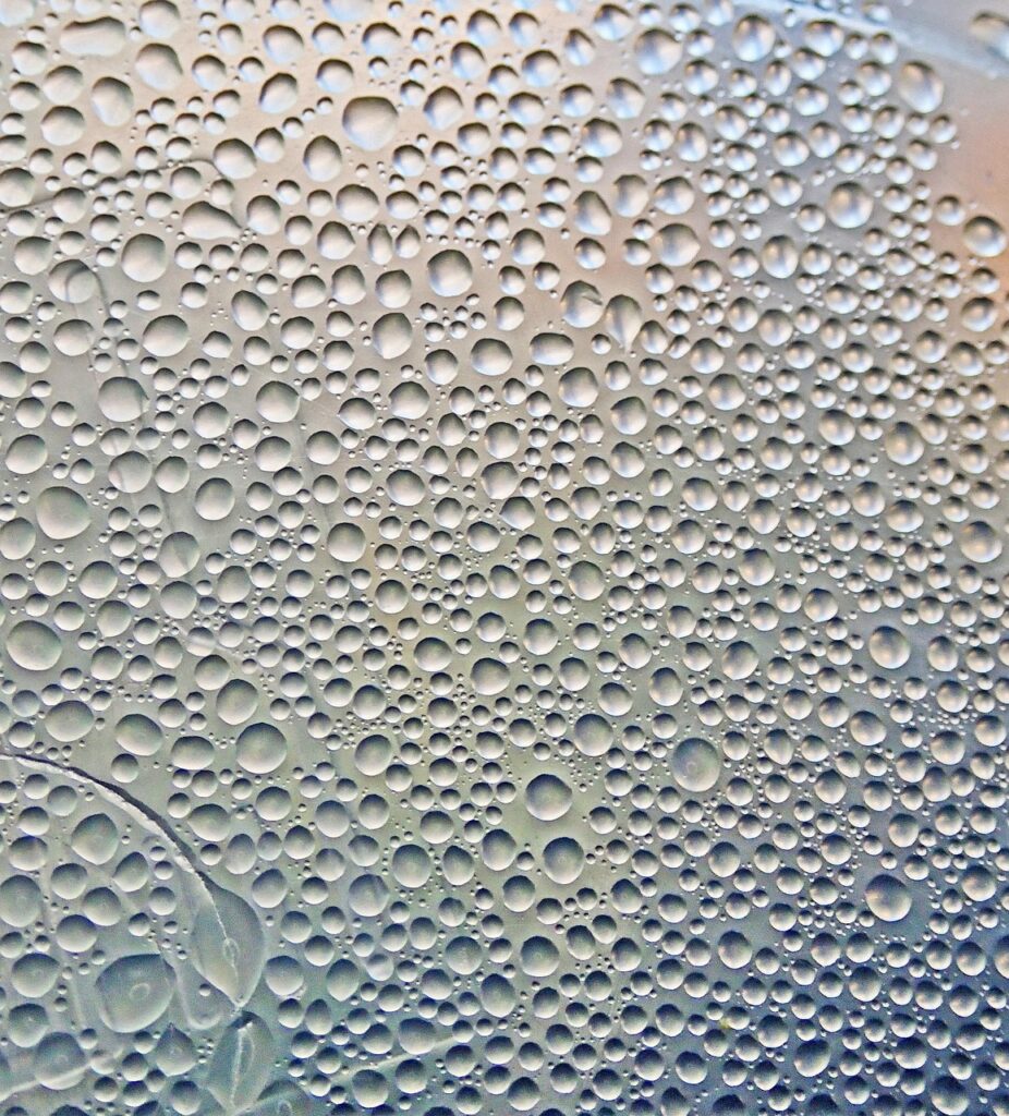 結露対策に最適な窓の断熱方法とは？