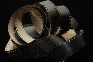 窓の断熱フィルムにかかる費用の相場はどれくらい？