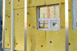 窓の断熱効果をシミュレーションして光熱費を削減する方法は？