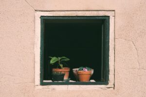 窓の断熱効果を高めるための二重窓のメリットとは？